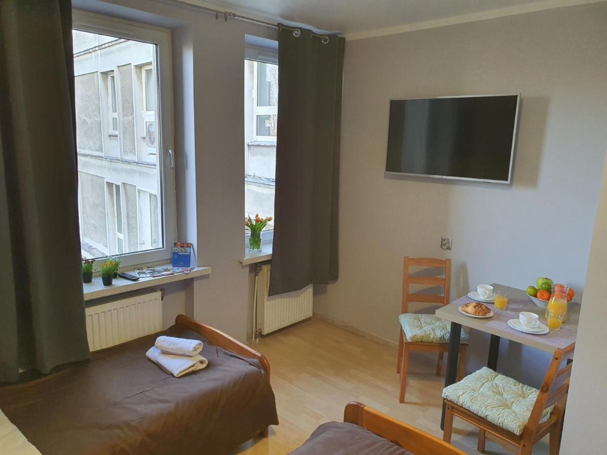Jasna Hotelik Self Check-In Varsovia Exterior foto