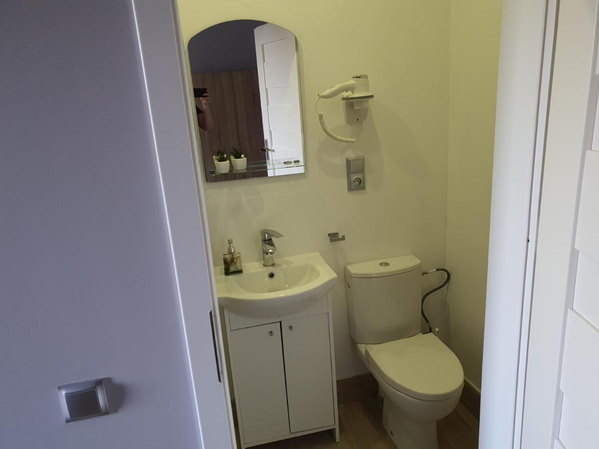 Jasna Hotelik Self Check-In Varsovia Exterior foto